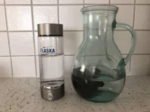 flaska - vodikova voda